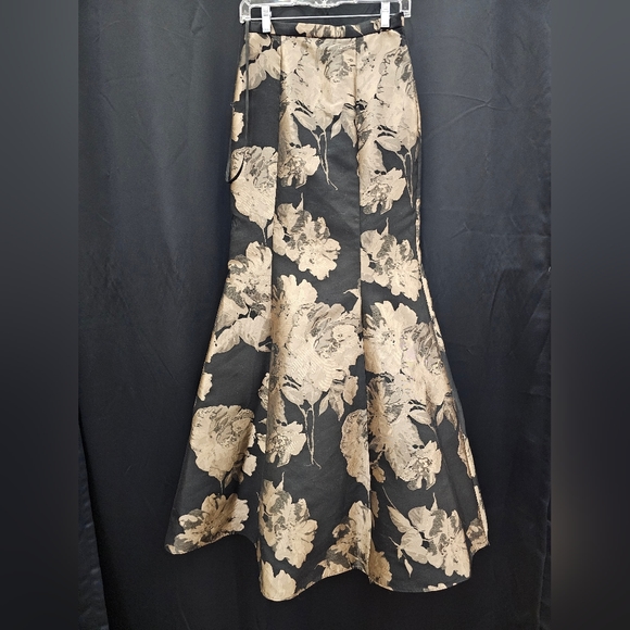 Xscape, skirt, Maxi, Wedding, Dance, Prom, Travel, Formal, Y2k, Tall, Women, Sun - Picture 1 of 4